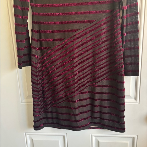 BCBG Maxazria Striped Dress, Size Medium - Picture 8 of 12